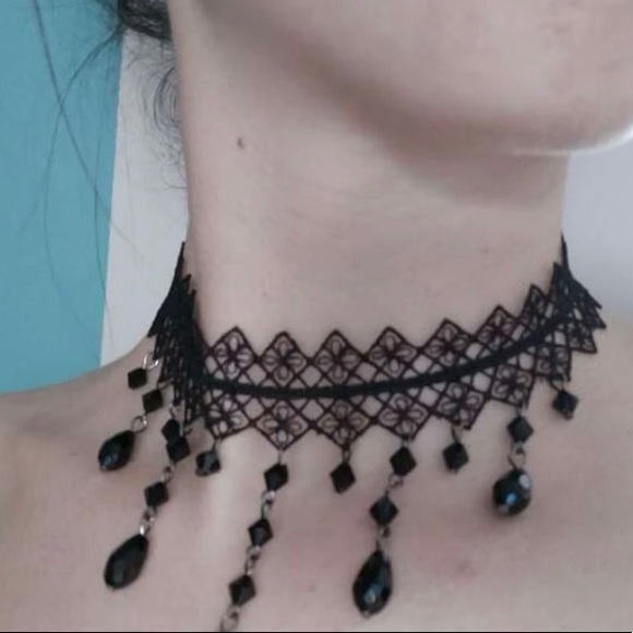 Crystal Bead Decor Lace Choker - Picture 8 of 8